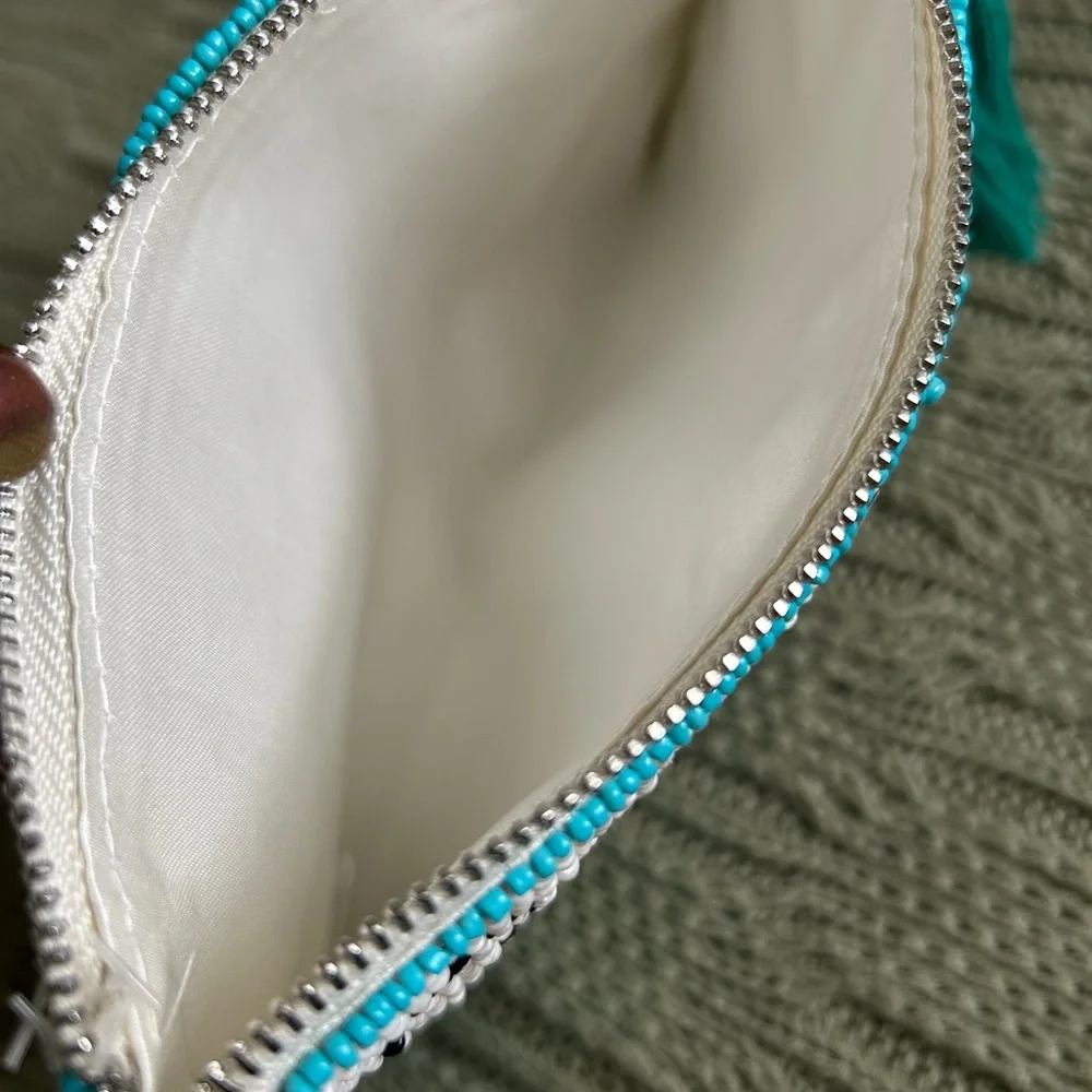 NWT Hand-Beaded Surfing Wristlet Clutch - Turquoise & White, Small - Picture 6 of 9